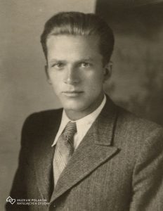 Franciszek Gniewek (13 VII 1911 – 7 I 1997), syn Szymona i Jadwigi z domu Cioch